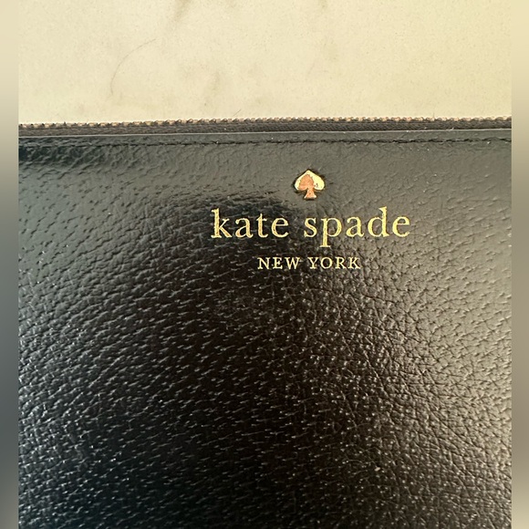 Kate Spade black wallet - Picture 2 of 3